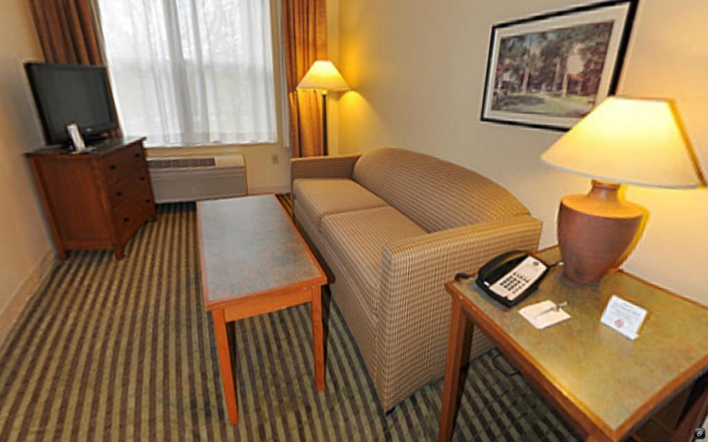 Norwood Inn And Suites Chaska Chambre photo