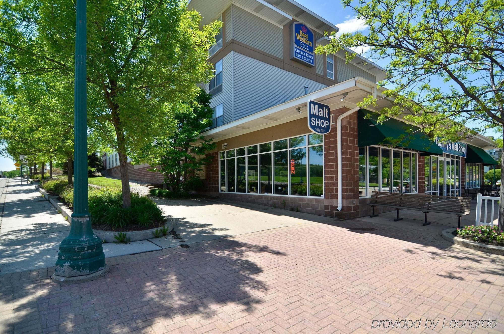 Norwood Inn And Suites Chaska Extérieur photo